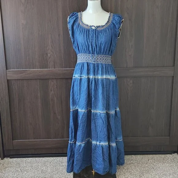 Anthropologie | Dresses | Lapis Dress Womens Xl Chambray Denim Milkmaid Tiered Smocked Western Cowgirl | Poshmark Anthropologie | Dresses | Lapis Dress Womens Xl Chambray Denim Milkmaid Tiered Smocked Western Cowgirl | Poshmark
